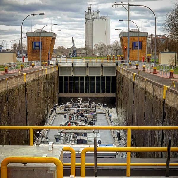 Insta-Foto aus 84.5460